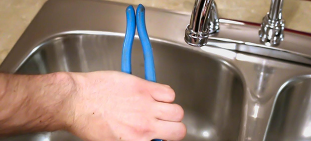 Emergency plumber Clapham